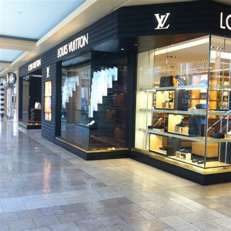 louis vuitton phoenix az.